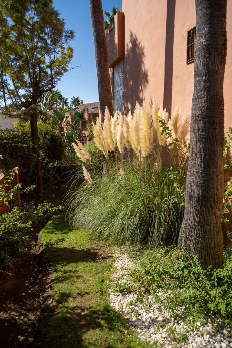 2 sypialnia Apartament na sprzedaż w Estepona - 577 000 € (Ref: 10097673)