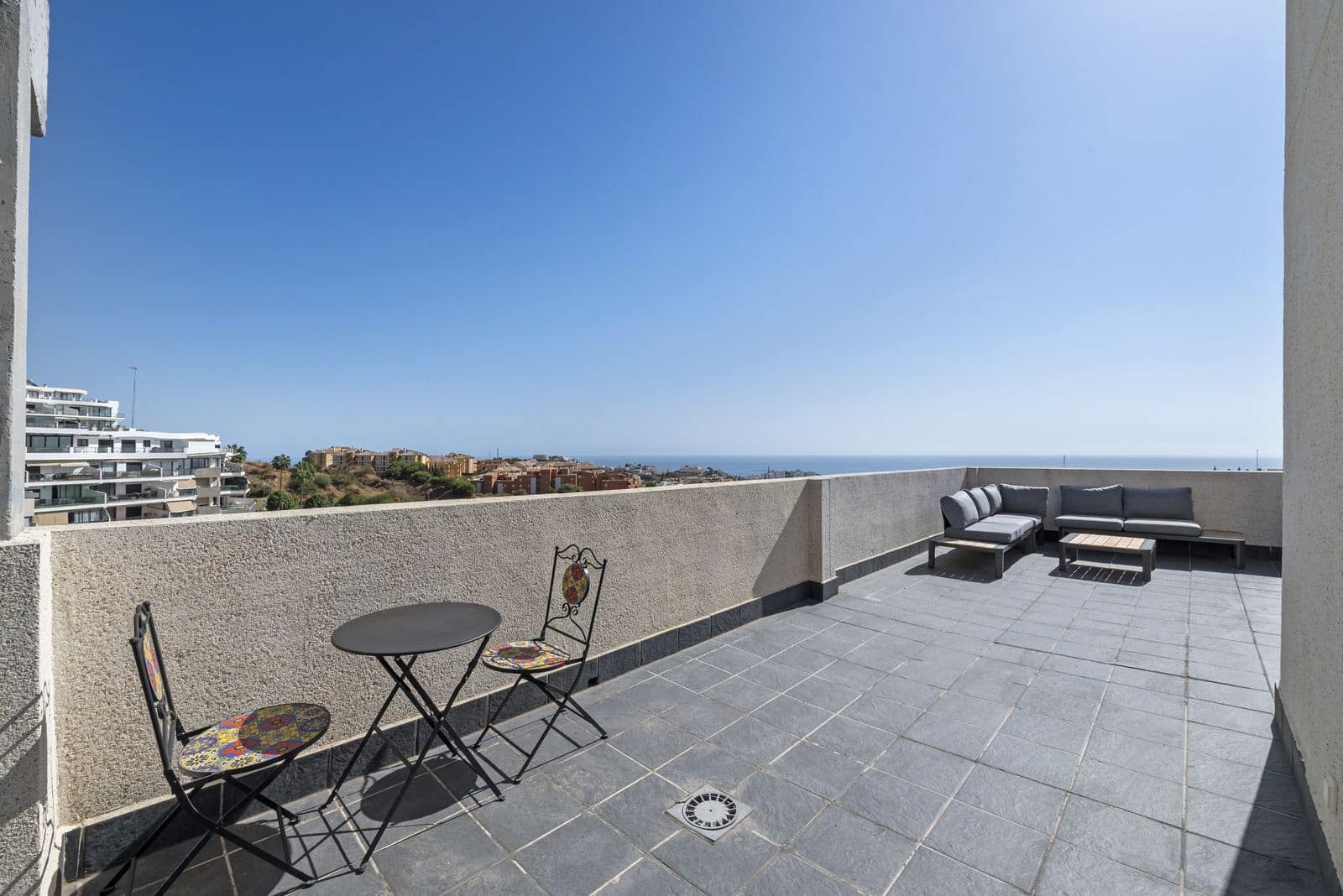 2 soverom Penthouse til salgs i Riviera del Sol - € 369 000 (Ref: 10097674)