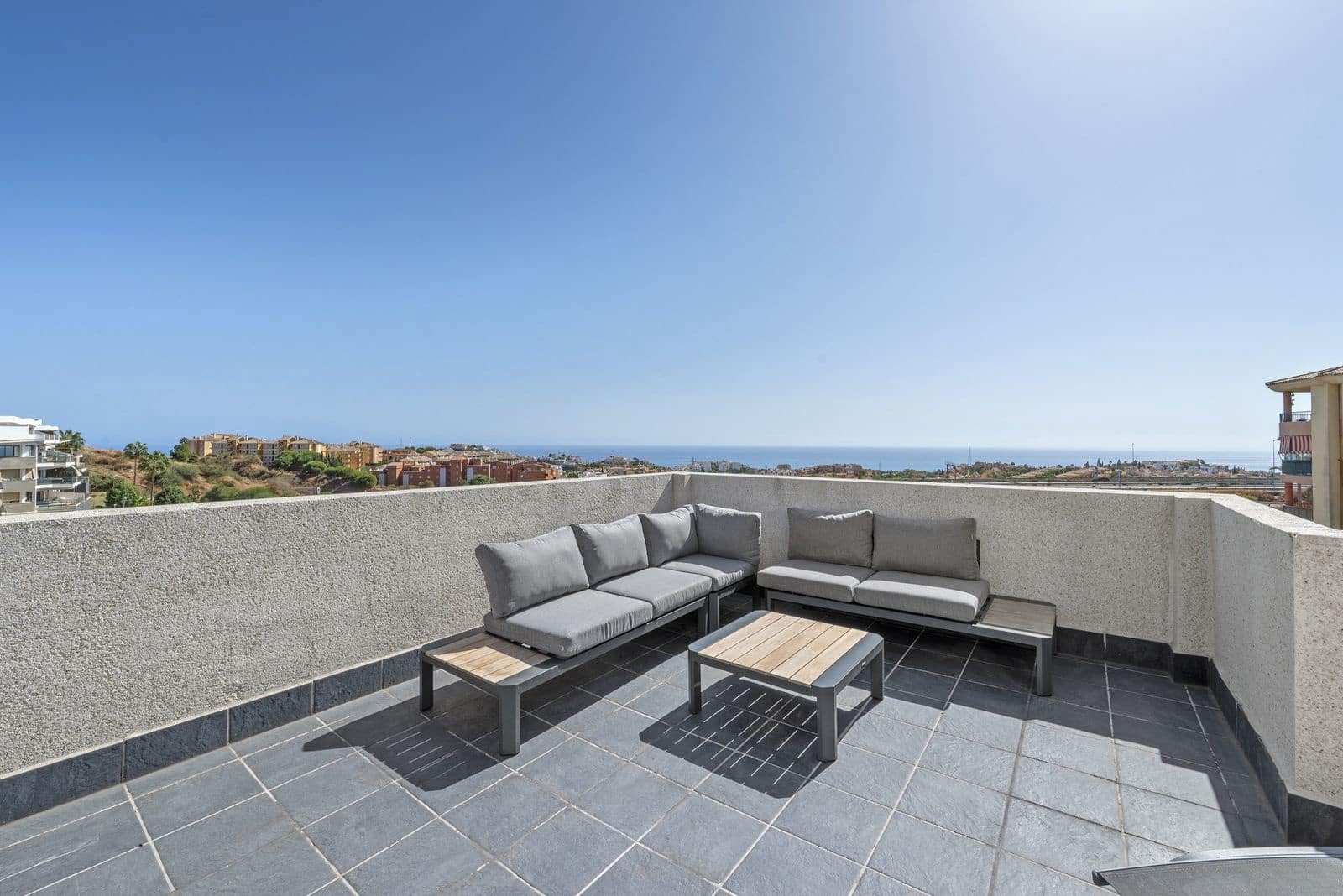 2 soverom Penthouse til salgs i Riviera del Sol - € 369 000 (Ref: 10097674)