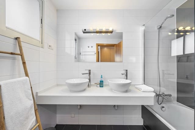 2 soverom Penthouse til salgs i Riviera del Sol, Mijas - € 349 000 (Ref: 10097675)