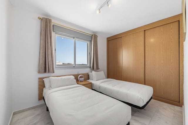 2 soverom Penthouse til salgs i Riviera del Sol, Mijas - € 349 000 (Ref: 10097675)