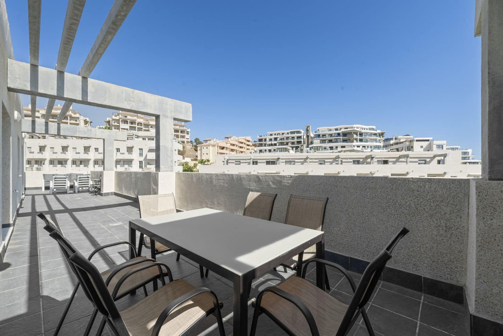 2 soverom Penthouse til salgs i Riviera del Sol - € 349 000 (Ref: 10097675)