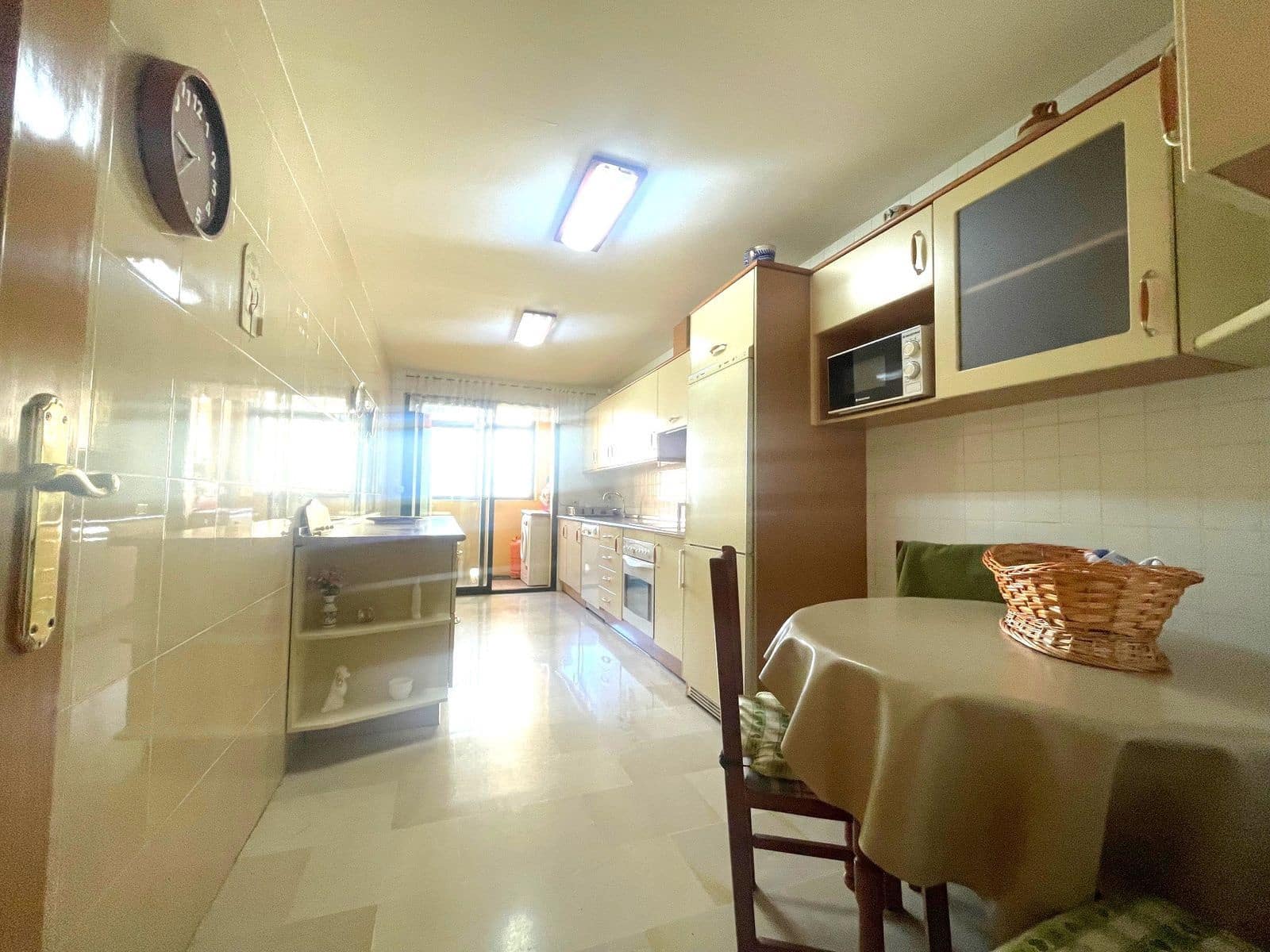3 soveværelse Lejlighed til salg i San Pedro de Alcantara - € 459.000 (Ref: 10097679)
