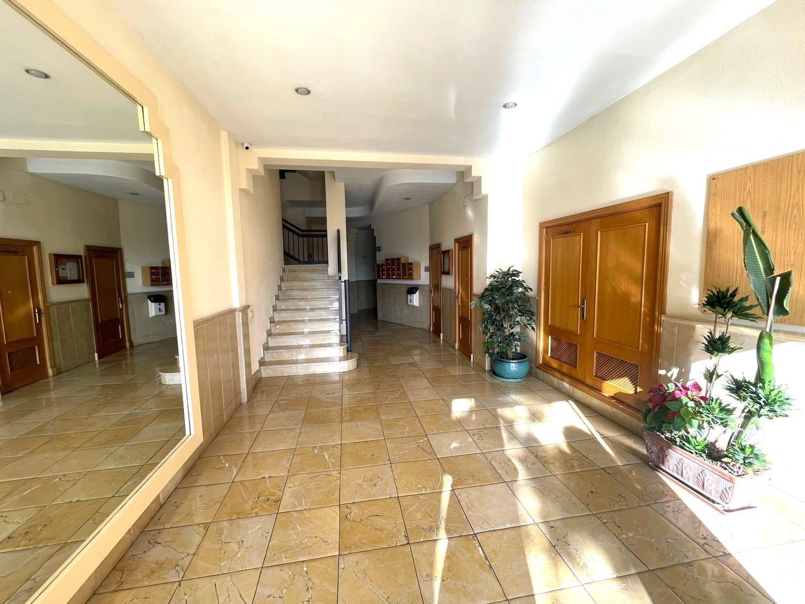 3 soveværelse Lejlighed til salg i San Pedro de Alcantara - € 459.000 (Ref: 10097679)