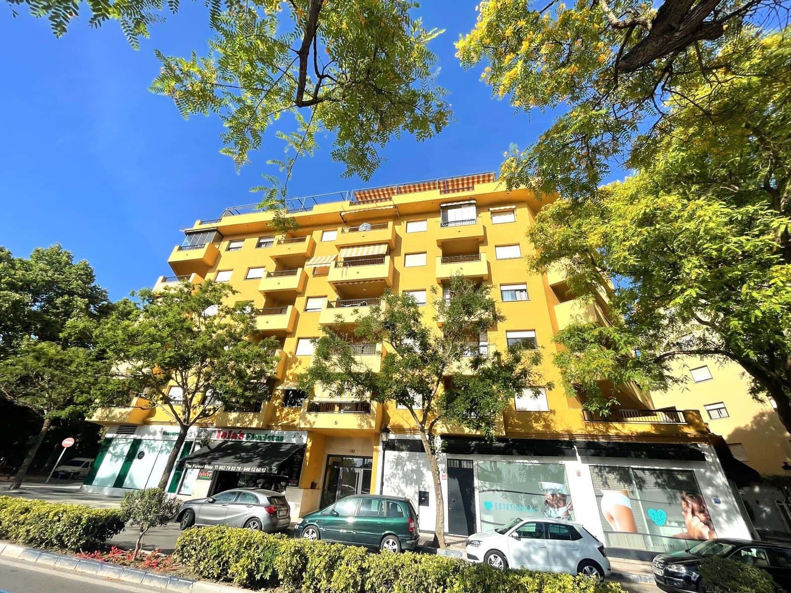 3 soveværelse Lejlighed til salg i San Pedro de Alcantara - € 459.000 (Ref: 10097679)