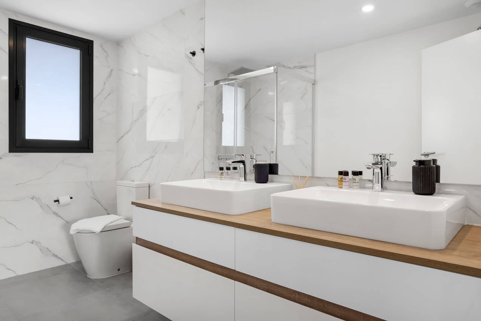 3 sypialnia Apartament na sprzedaż w New Golden Mile - 599 000 € (Ref: 10097681)