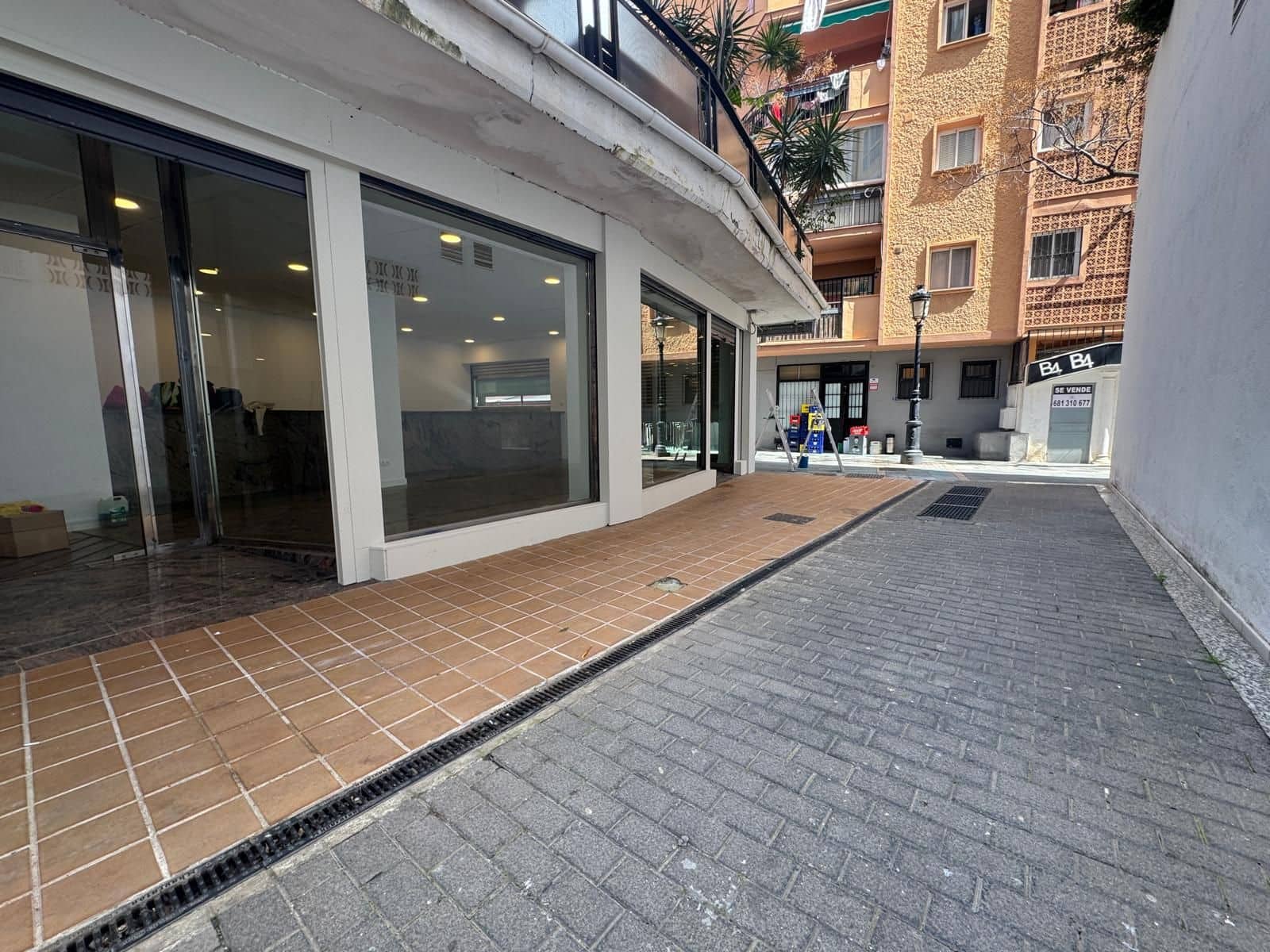 Local Comercial de 1 habitación en Marbella en venta - 515.000 € (Ref: 10097682)