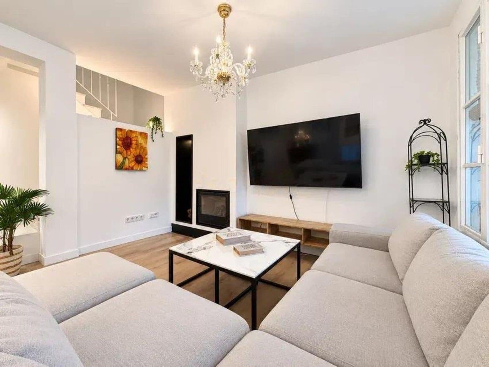 4 soveværelse Byhus til salg i Nueva Andalucia - € 665.000 (Ref: 10097686)