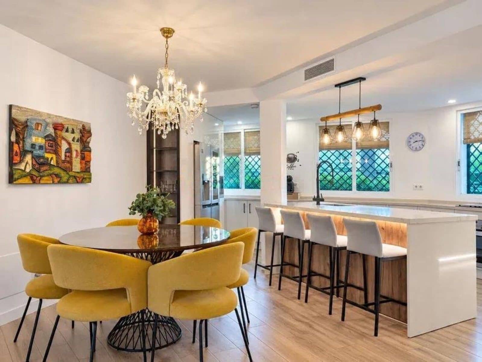 4 soveværelse Byhus til salg i Nueva Andalucia - € 665.000 (Ref: 10097686)