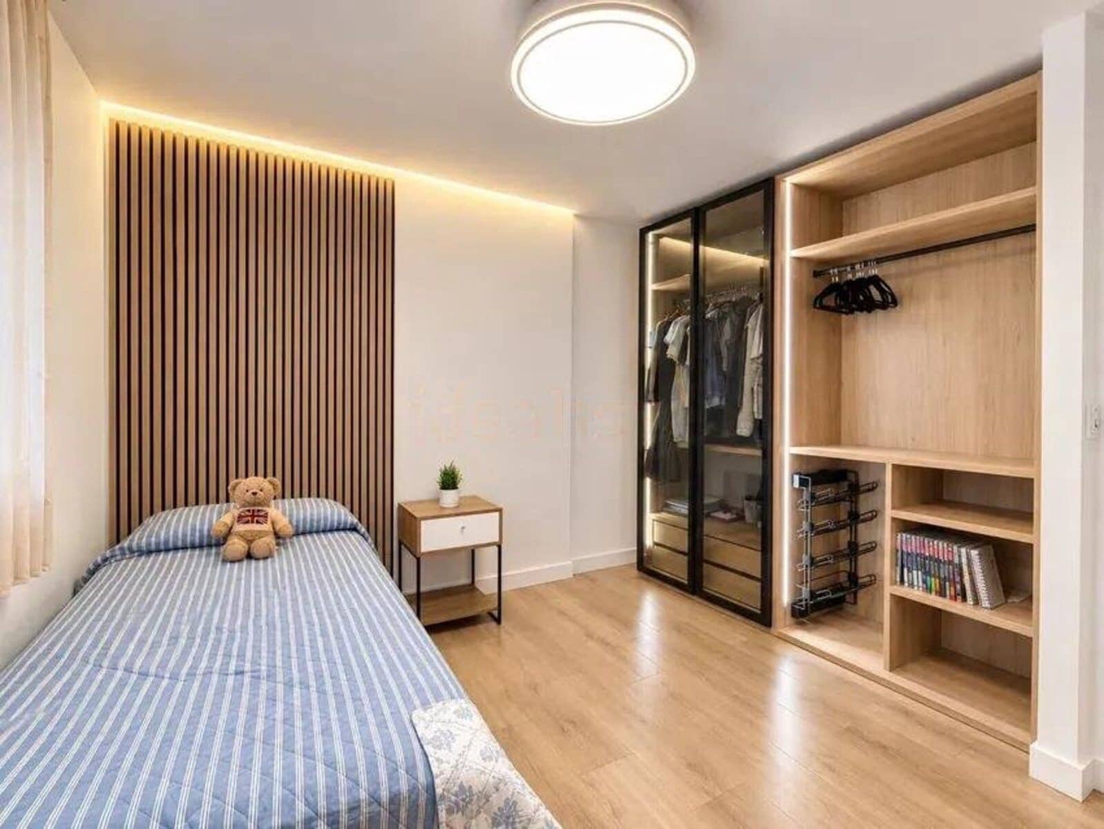 4 soveværelse Byhus til salg i Nueva Andalucia - € 665.000 (Ref: 10097686)