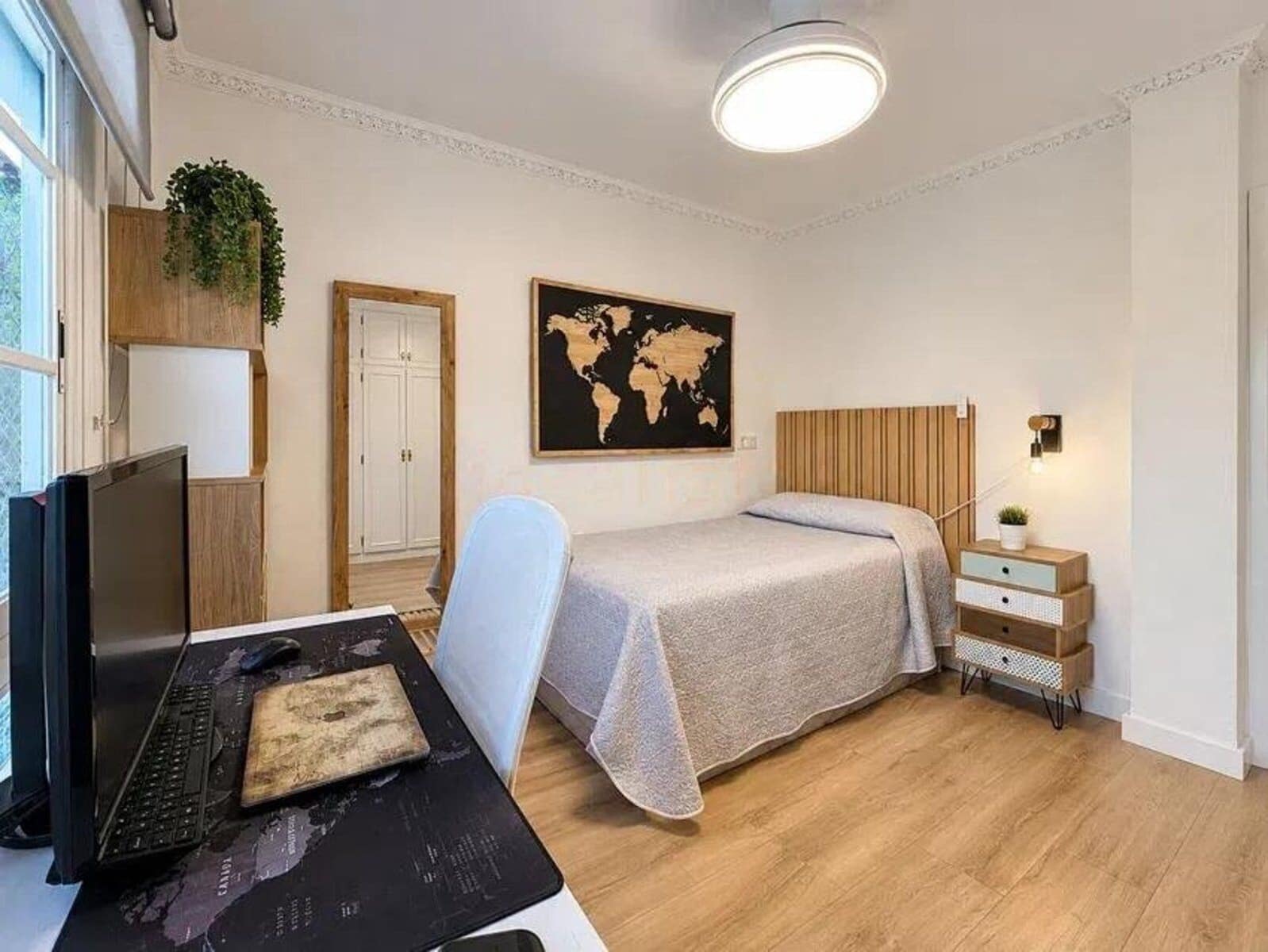 4 soveværelse Byhus til salg i Nueva Andalucia - € 665.000 (Ref: 10097686)