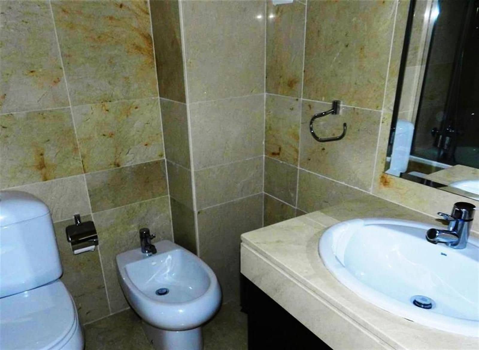 2 chambre Appartement à vendre à La Duquesa / Puerto de la Duquesa - 380 000 € (Ref: 10097687)