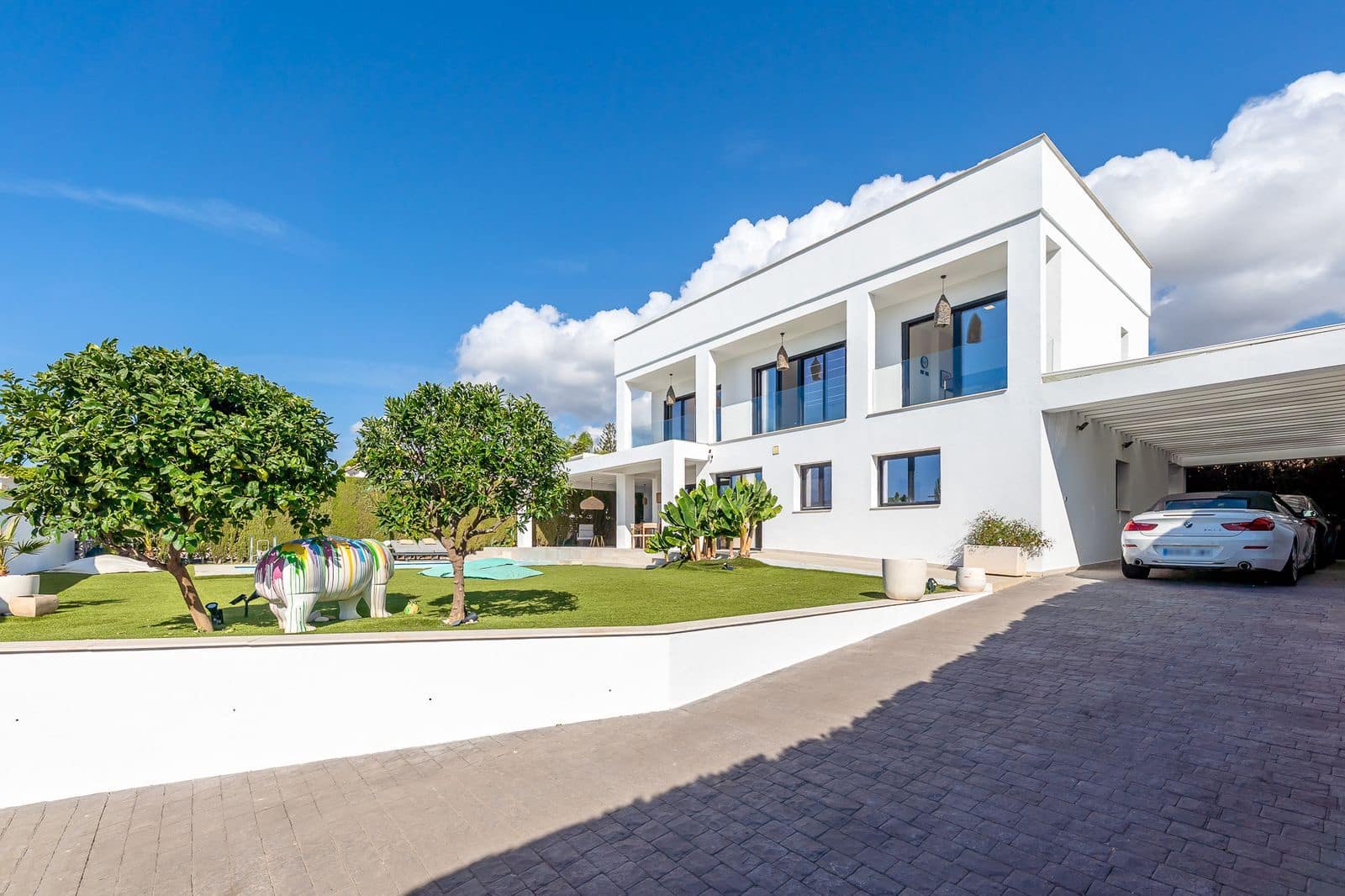 Chalet de 4 habitaciones en Calahonda en venta - 1.978.000 € (Ref: 10097692)
