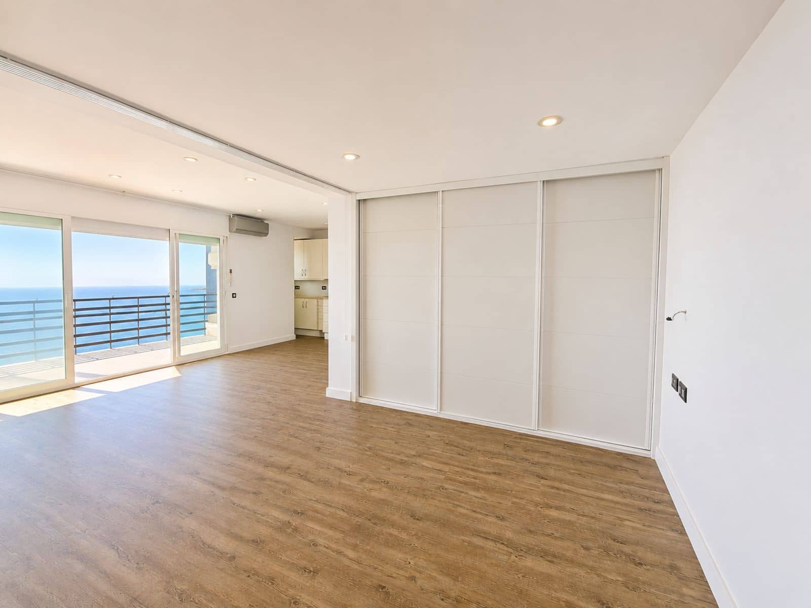 1 sypialnia Apartament na sprzedaż w Marbella z garażem - 749 000 € (Ref: 10097693)