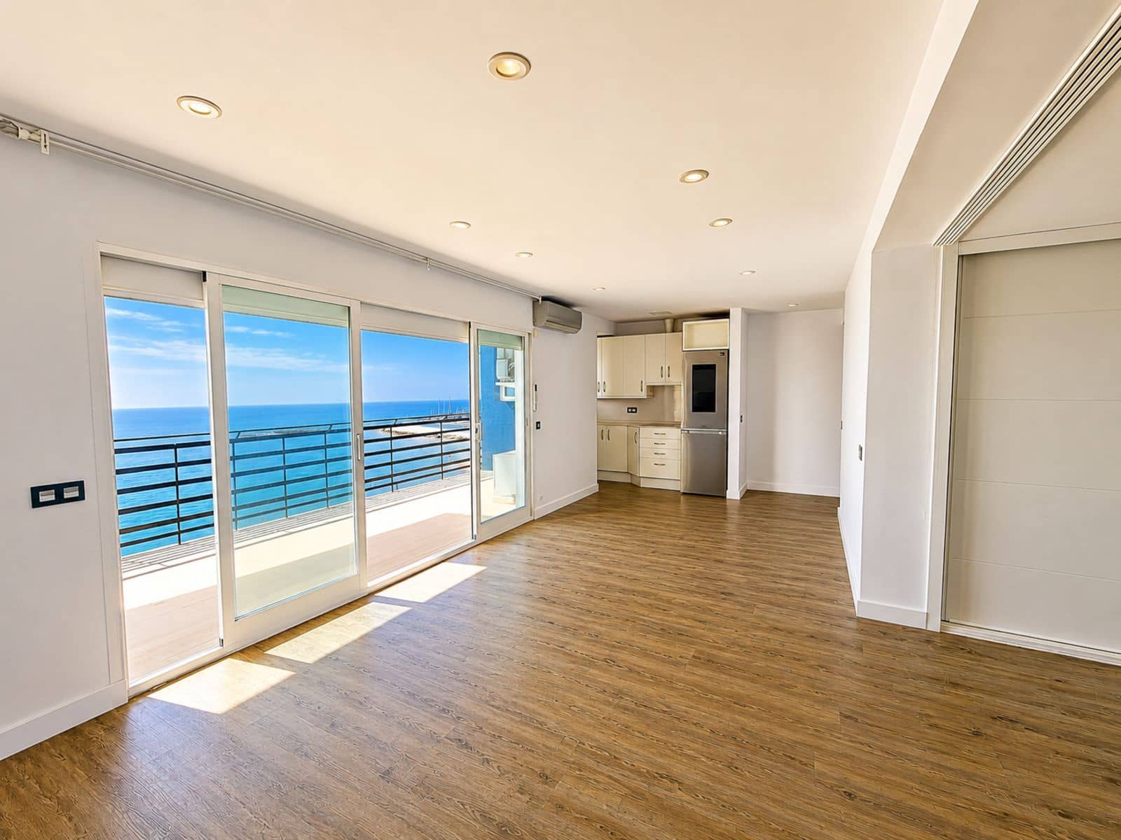 1 sypialnia Apartament na sprzedaż w Marbella z garażem - 749 000 € (Ref: 10097693)