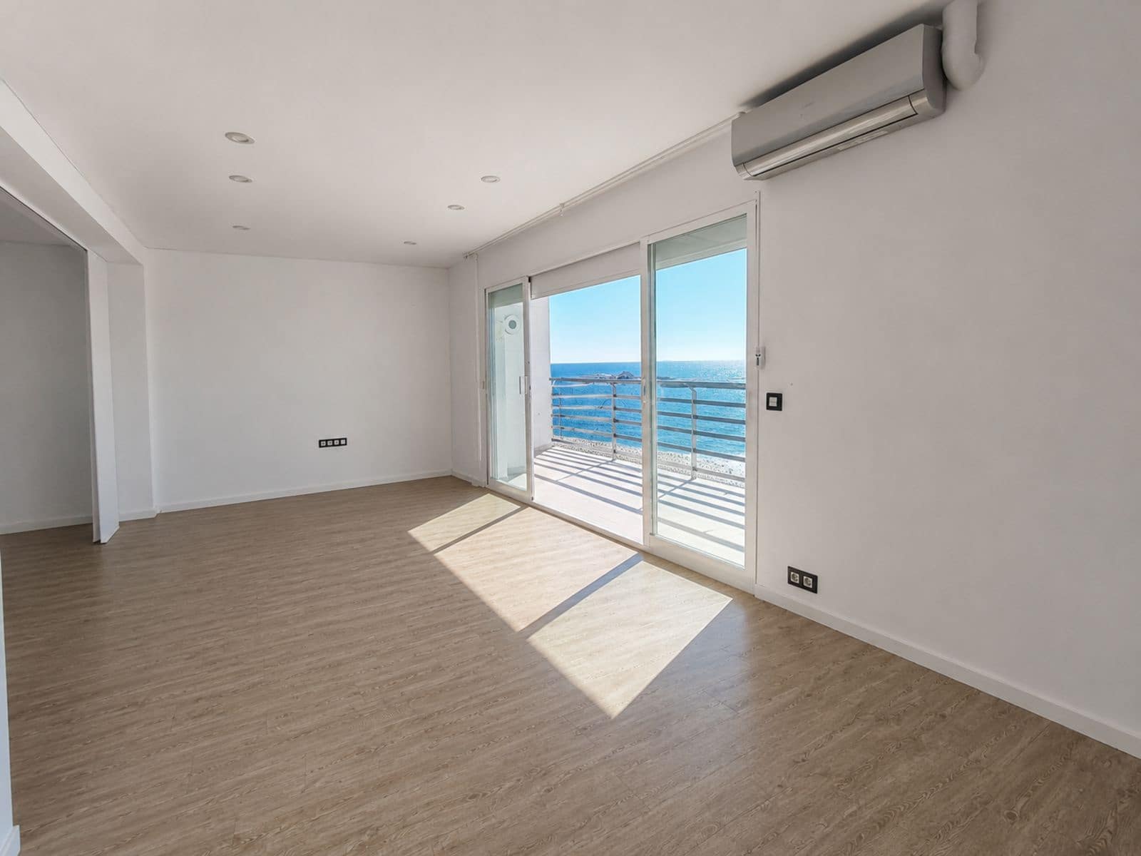 1 sypialnia Apartament na sprzedaż w Marbella z garażem - 749 000 € (Ref: 10097693)