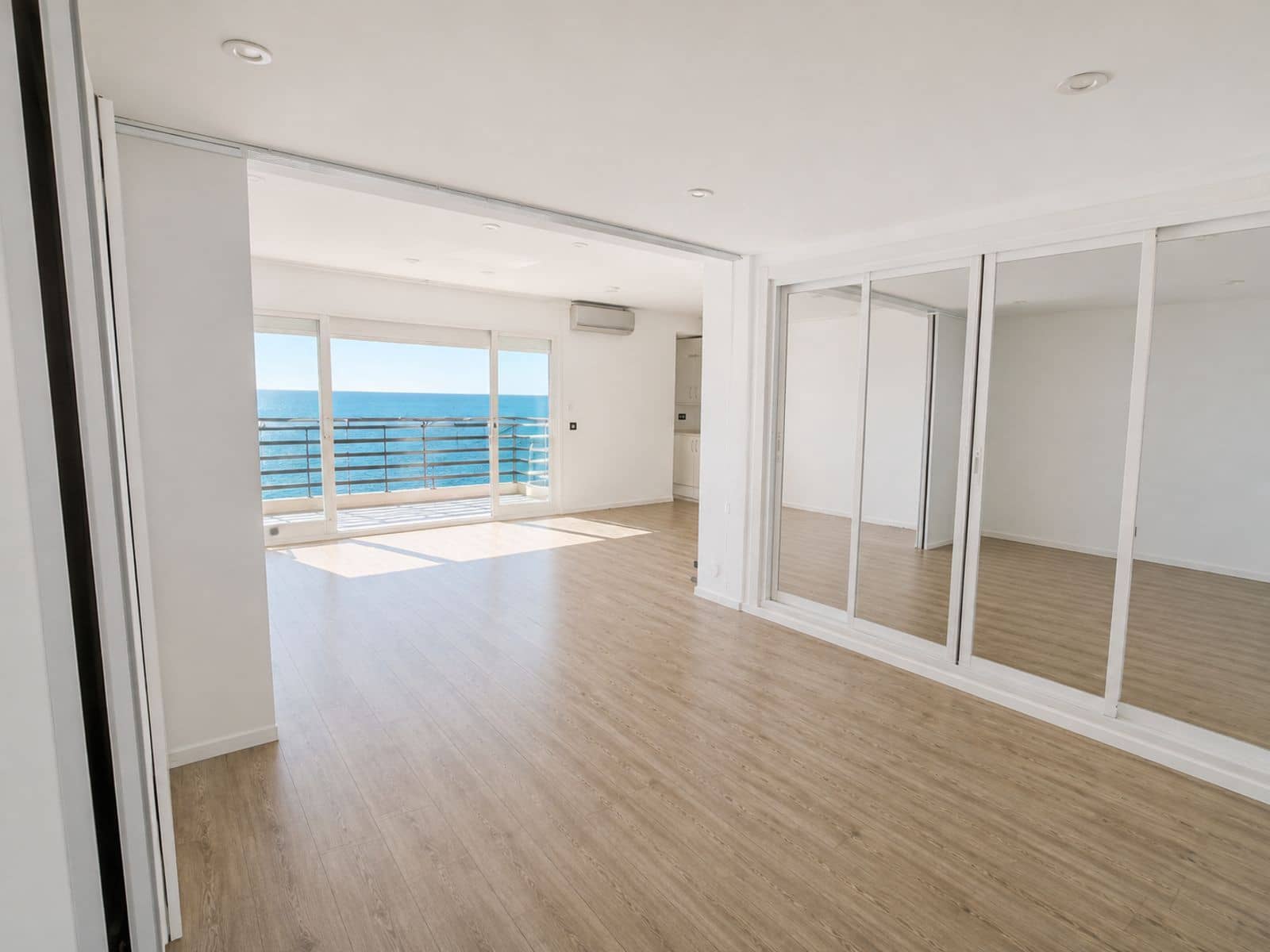 1 sypialnia Apartament na sprzedaż w Marbella z garażem - 749 000 € (Ref: 10097693)