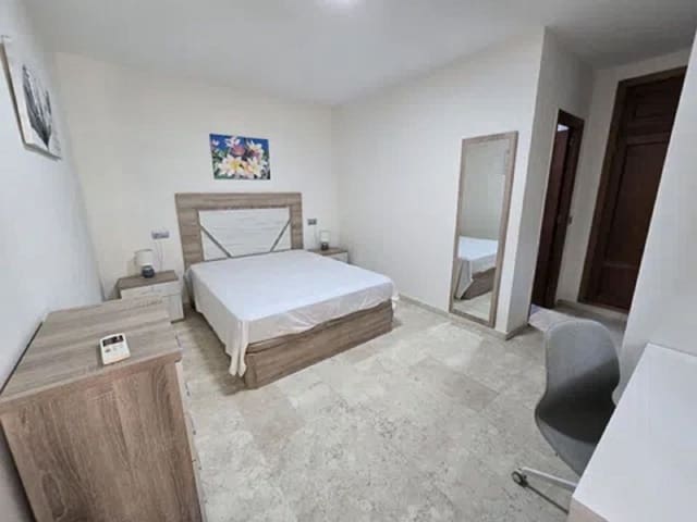 1 soveværelse Lejlighed til salg i Málaga by - € 273.500 (Ref: 10097697)