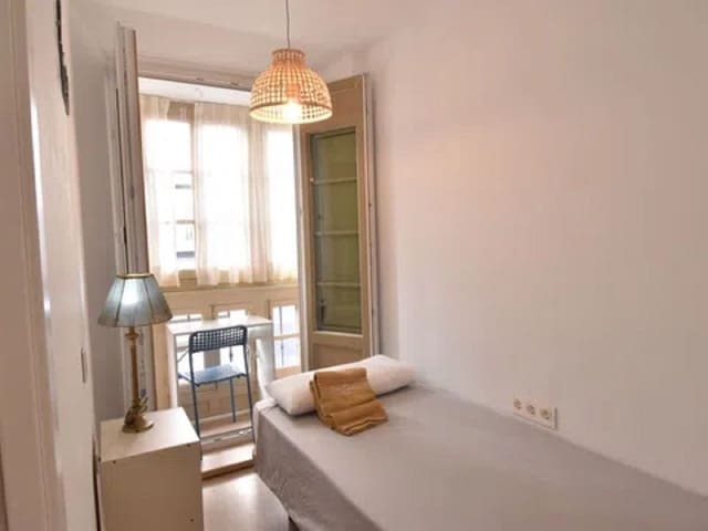 Apartamento de 3 habitaciones en Centro Historico, Málaga ciudad en venta - 372.500 € (Ref: 10097699)