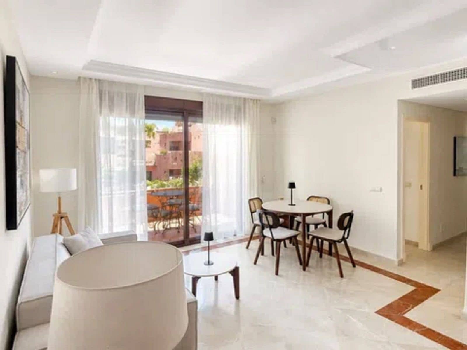 3 slaapkamer Appartement te koop in Marbella - € 797.500 (Ref: 10097700)