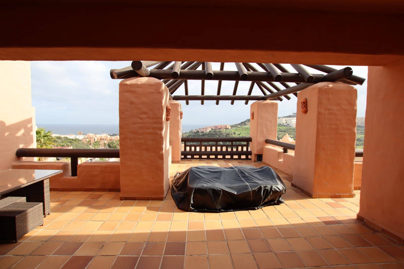 3 soveværelse Penthouse til salg i La Duquesa / Puerto de la Duquesa - € 499.000 (Ref: 10097703)