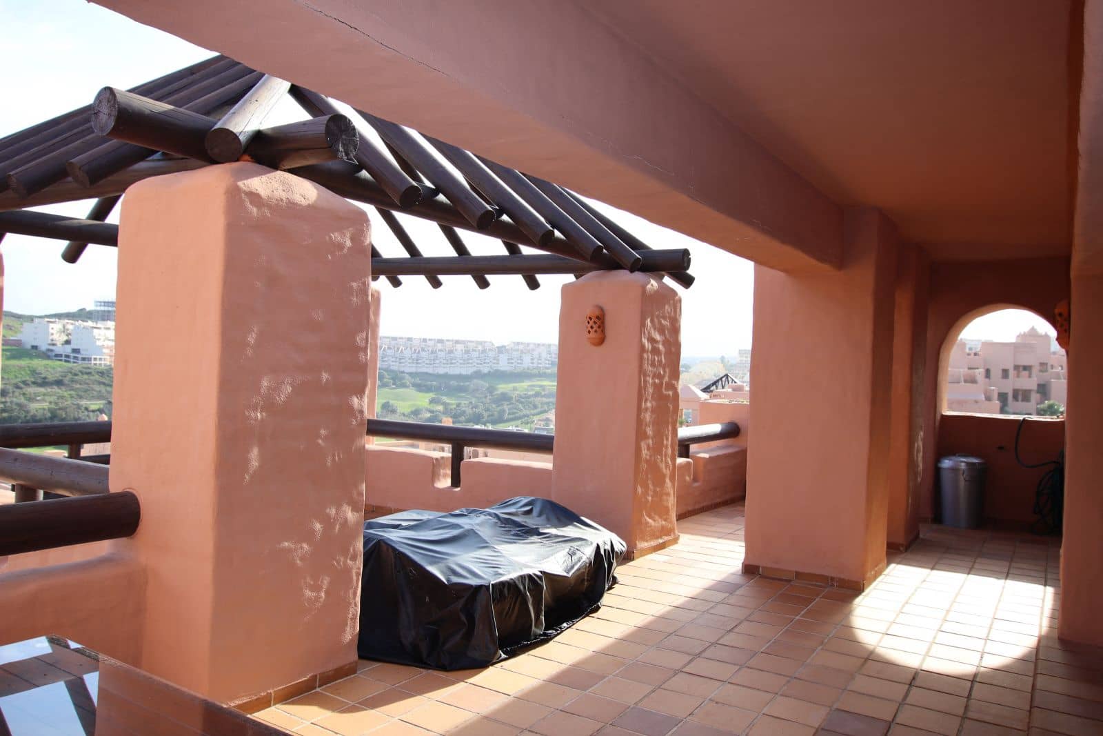 3 soveværelse Penthouse til salg i La Duquesa / Puerto de la Duquesa - € 499.000 (Ref: 10097703)
