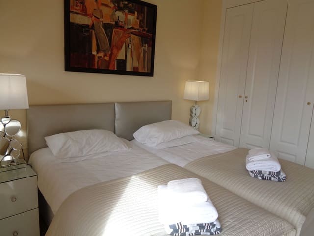 3 soverom Penthouse til salgs i La Duquesa / Puerto de la Duquesa, Manilva - € 499 000 (Ref: 10097703)