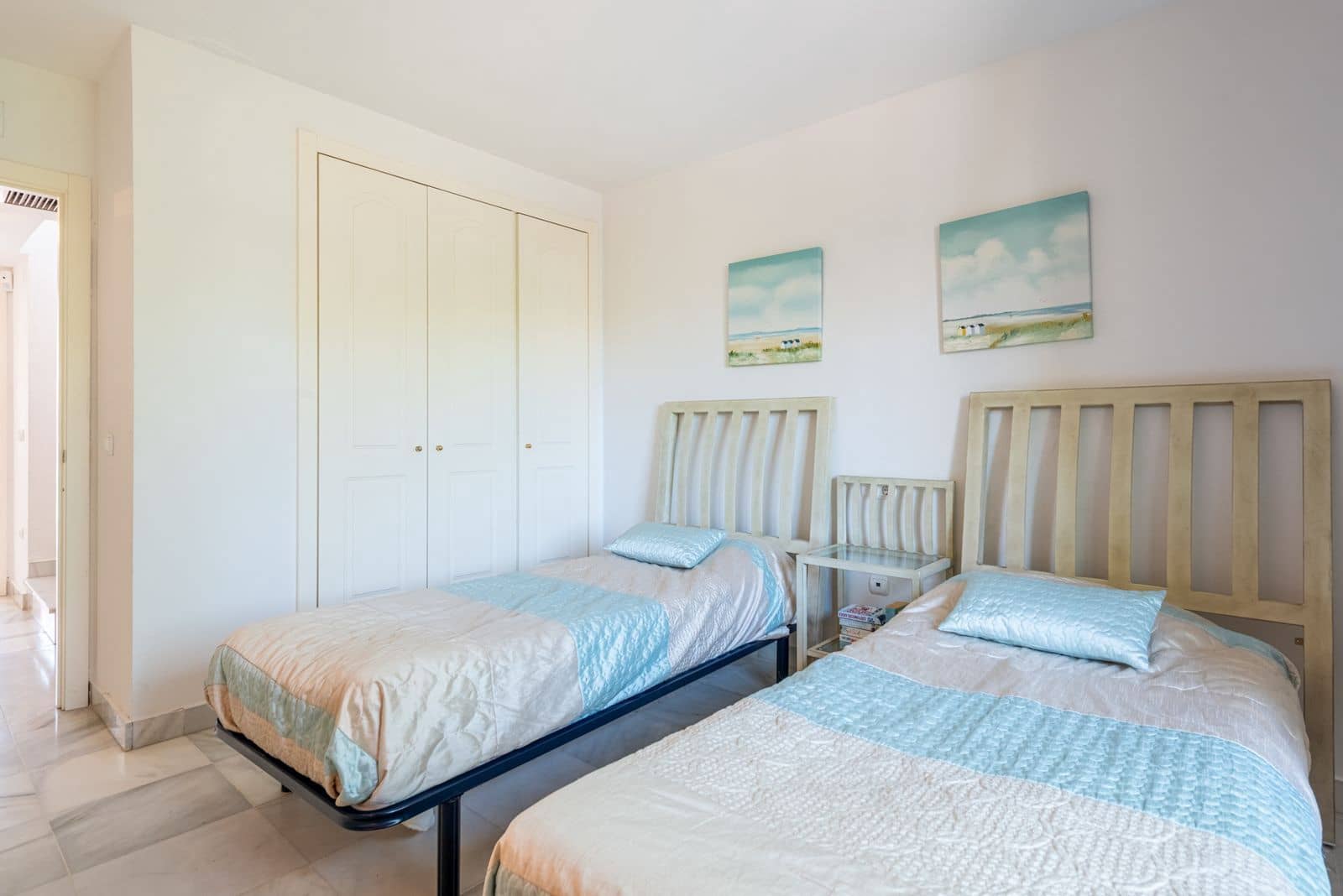 4 soveværelse Byhus til salg i Nueva Andalucia - € 650.000 (Ref: 10097704)