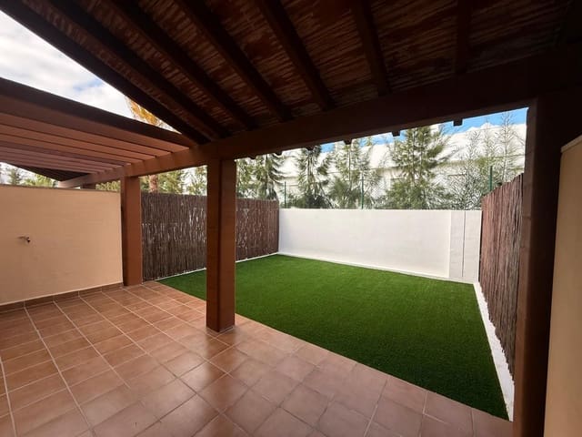 5 soverom Kjedet enebolig til salgs i Calahonda, Mijas - € 679 000 (Ref: 10097706)