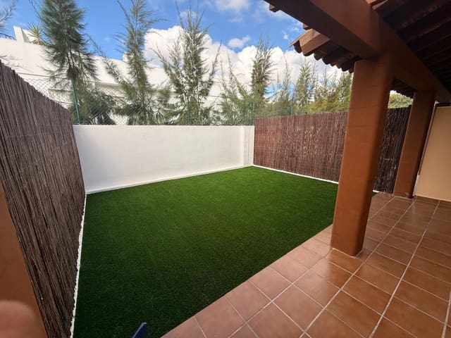 5 soverom Kjedet enebolig til salgs i Calahonda, Mijas - € 679 000 (Ref: 10097706)
