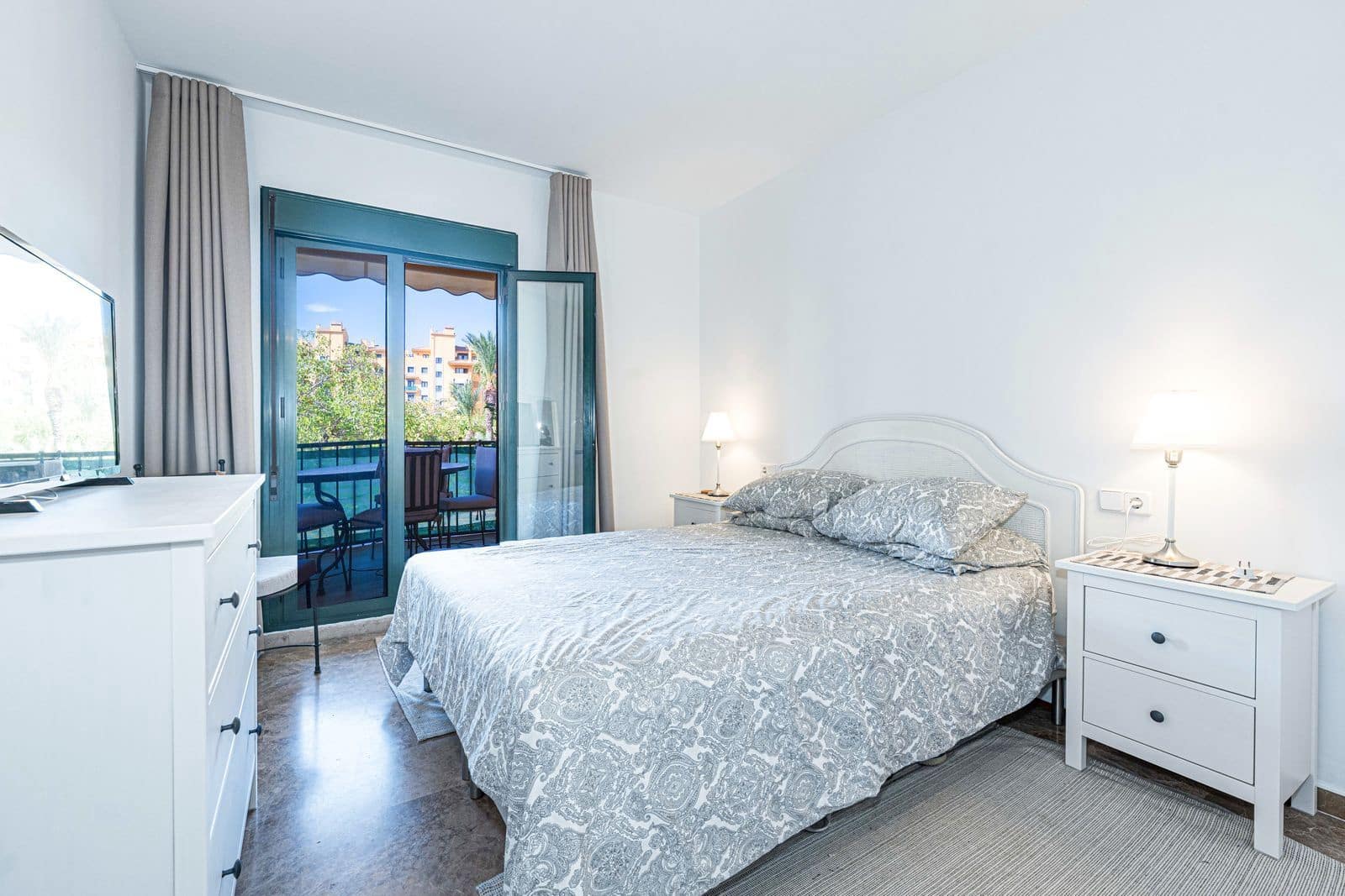 3 quarto Apartamento para venda em San Pedro de Alcantara - 725 000 € (Ref: 10097707)