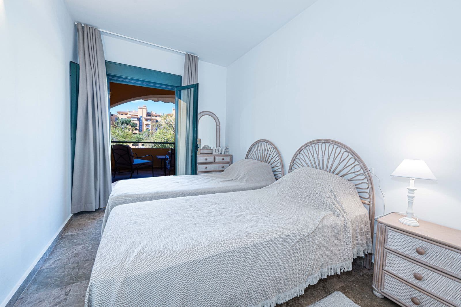 3 quarto Apartamento para venda em San Pedro de Alcantara - 725 000 € (Ref: 10097707)
