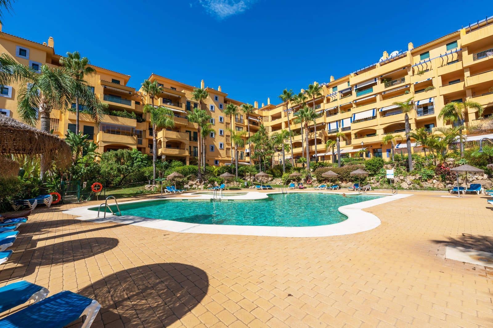 3 quarto Apartamento para venda em San Pedro de Alcantara - 725 000 € (Ref: 10097707)