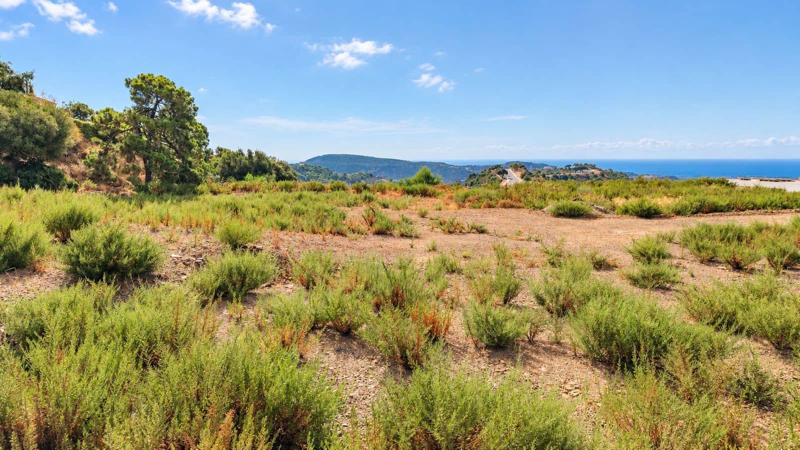 Terreno para Construção para venda em Benahavis - 959 000 € (Ref: 10097708)