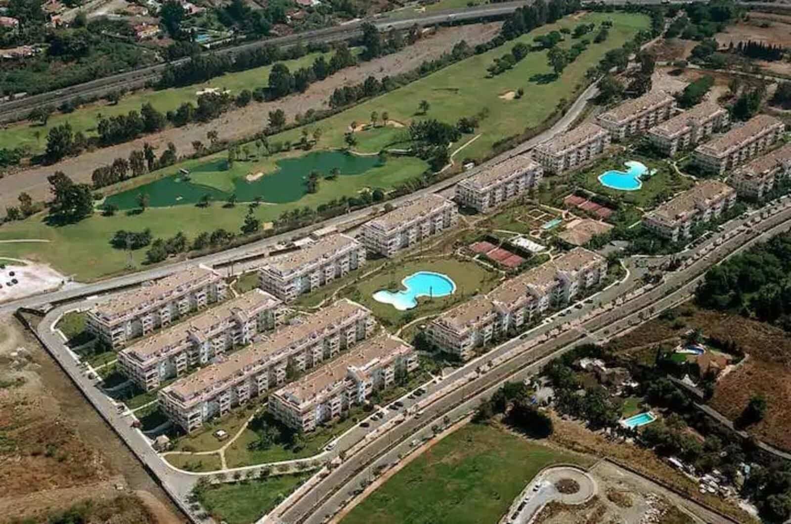 2 slaapkamer Penthouse te koop in Marbella - € 499.000 (Ref: 10097710)