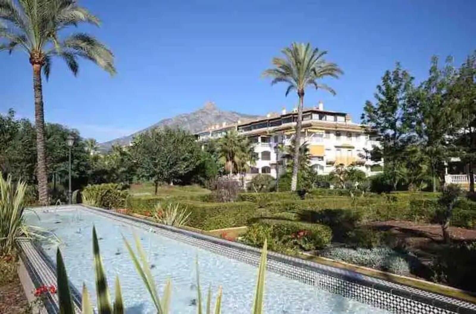2 slaapkamer Penthouse te koop in Marbella - € 499.000 (Ref: 10097710)