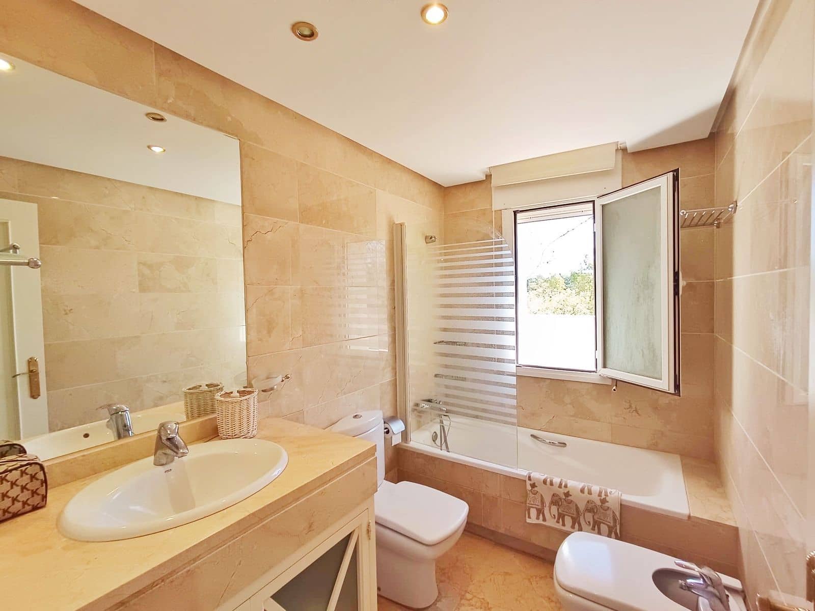 2 slaapkamer Penthouse te koop in Marbella - € 499.000 (Ref: 10097710)