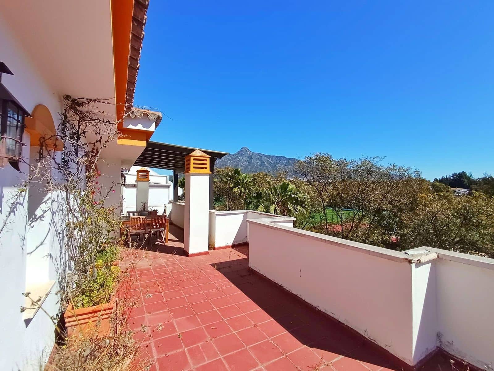 2 slaapkamer Penthouse te koop in Marbella - € 499.000 (Ref: 10097710)