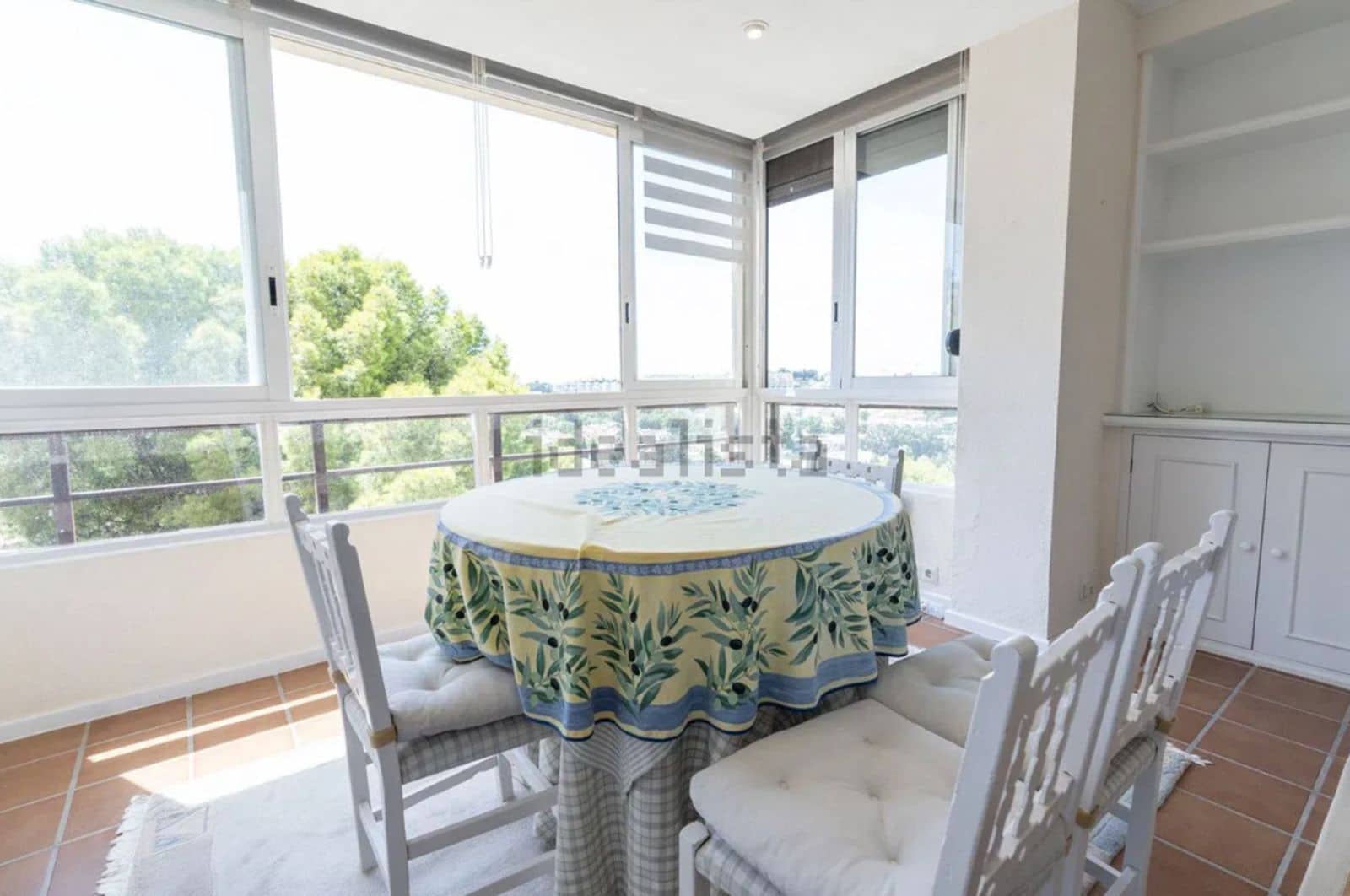 2 soveværelse Lejlighed til salg i Nueva Andalucia - € 450.000 (Ref: 10097713)