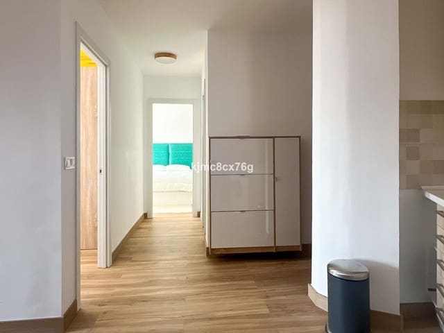 Apartamento de 2 habitaciones en Torremolinos en venta - 329.000 € (Ref: 10097720)