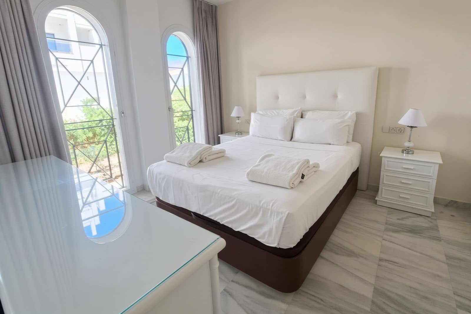 Apartamento de 2 habitaciones en Bahía Dorada en venta - 515.000 € (Ref: 10097721)