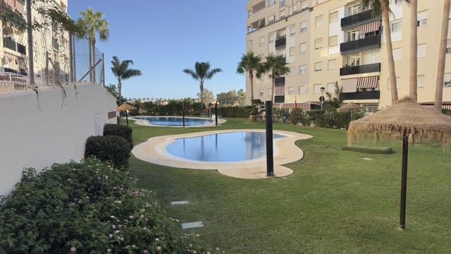 3 chambre Appartement à vendre à Nueva Andalucia, Marbella - 320 000 € (Ref: 10097725)