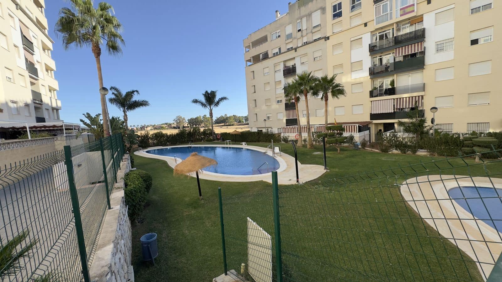 3 chambre Appartement à vendre à Nueva Andalucia - 320 000 € (Ref: 10097725)