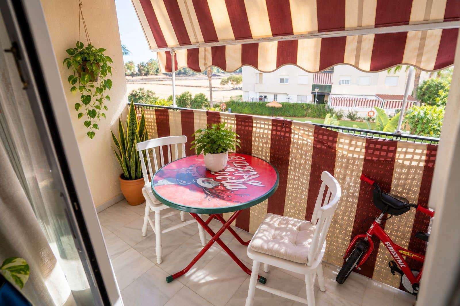 3 chambre Appartement à vendre à Nueva Andalucia - 320 000 € (Ref: 10097725)