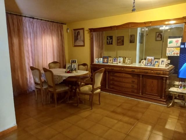 4 sovrum Hus till salu i Estepona - 510 000 € (Ref: 10097726)