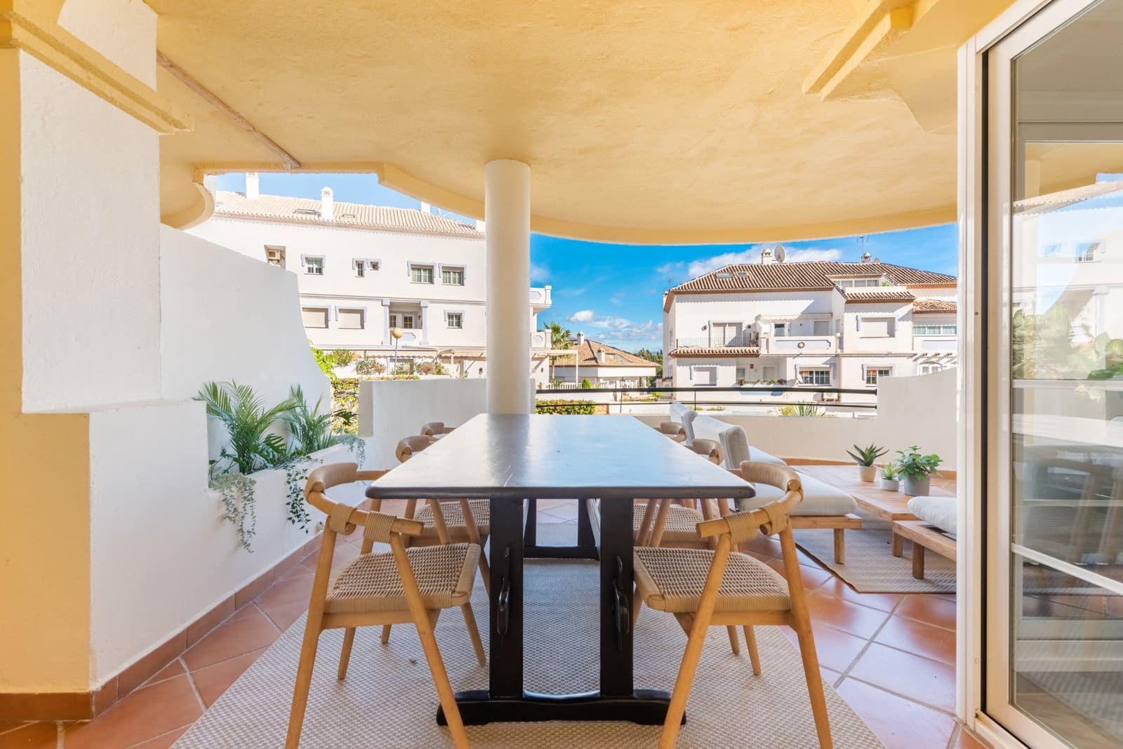 3 chambre Appartement à vendre à Nueva Andalucia - 649 000 € (Ref: 10097727)