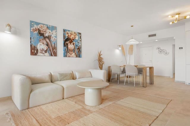 Apartamento de 3 habitaciones en Nueva Andalucia, Marbella en venta con piscina garaje - 867.000 € (Ref: 10097730)