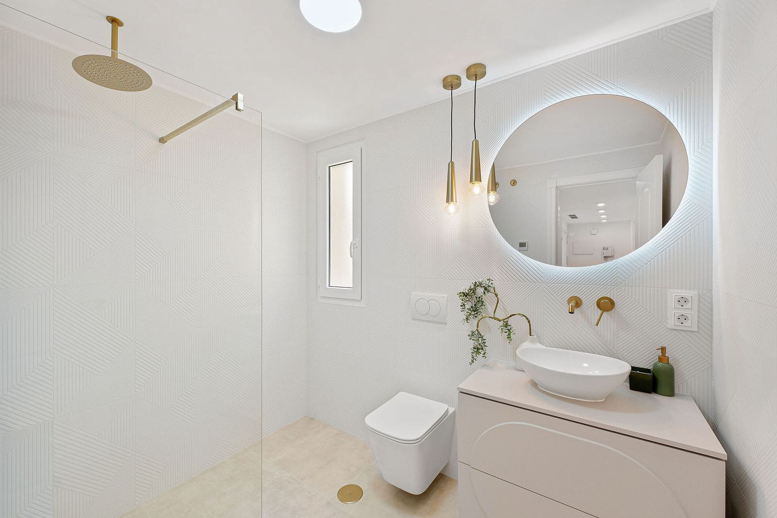 3 soveværelse Lejlighed til salg i Nueva Andalucia med swimmingpool garage - € 867.000 (Ref: 10097730)