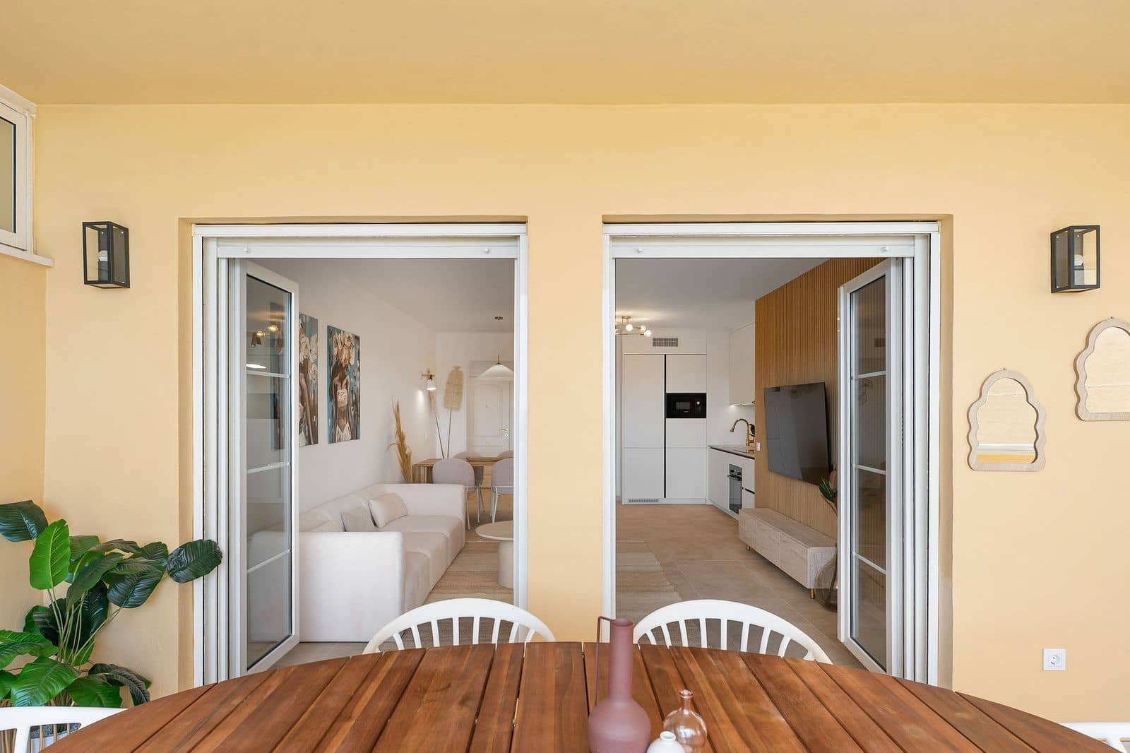 3 soveværelse Lejlighed til salg i Nueva Andalucia med swimmingpool garage - € 867.000 (Ref: 10097730)