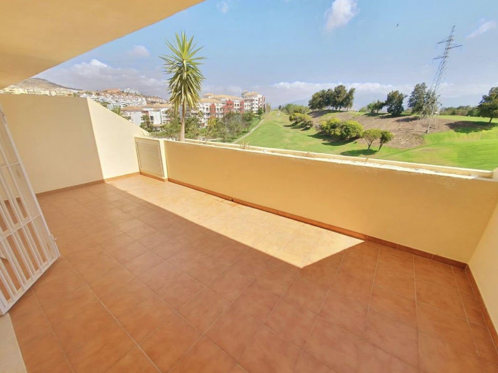 2 soveværelse Lejlighed til salg i Riviera del Sol - € 335.000 (Ref: 10097734)